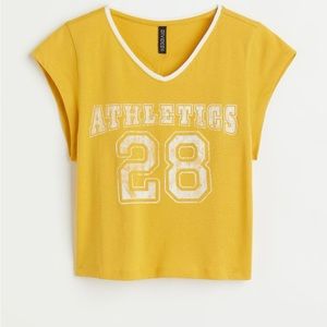 H&M Athletics 28 Crop Top